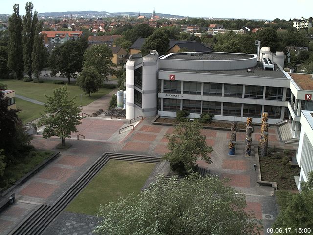 Foto der Webcam: Verwaltungsgeb&auml;ude, Innenhof mit Audimax, H&ouml;rsaal-Geb&auml;ude 1