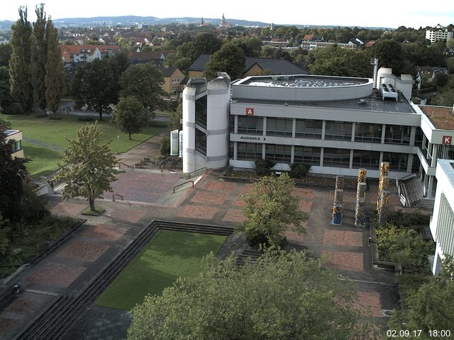 Foto der Webcam: Verwaltungsgeb&auml;ude, Innenhof mit Audimax, H&ouml;rsaal-Geb&auml;ude 1