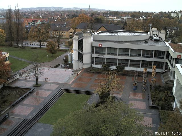 Foto der Webcam: Verwaltungsgeb&auml;ude, Innenhof mit Audimax, H&ouml;rsaal-Geb&auml;ude 1