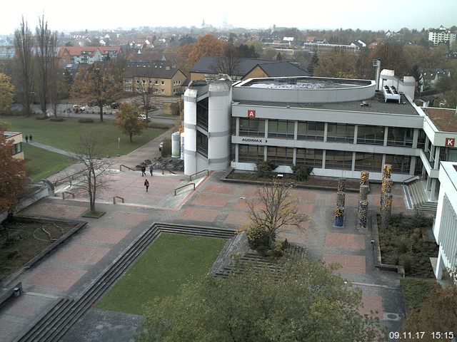 Foto der Webcam: Verwaltungsgeb&auml;ude, Innenhof mit Audimax, H&ouml;rsaal-Geb&auml;ude 1