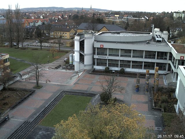 Foto der Webcam: Verwaltungsgeb&auml;ude, Innenhof mit Audimax, H&ouml;rsaal-Geb&auml;ude 1