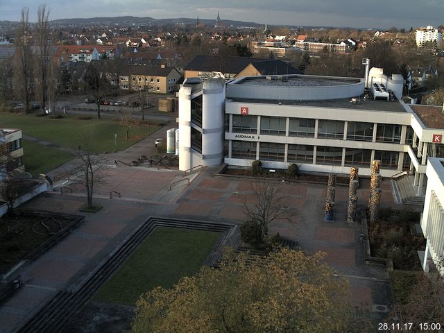 Foto der Webcam: Verwaltungsgeb&auml;ude, Innenhof mit Audimax, H&ouml;rsaal-Geb&auml;ude 1