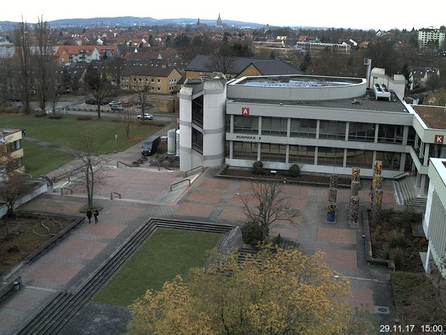 Foto der Webcam: Verwaltungsgebäude, Innenhof mit Audimax, Hörsaal-Gebäude 1