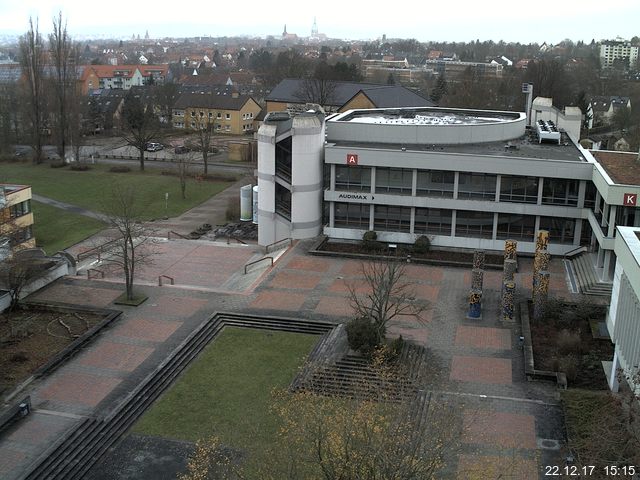 Foto der Webcam: Verwaltungsgeb&auml;ude, Innenhof mit Audimax, H&ouml;rsaal-Geb&auml;ude 1