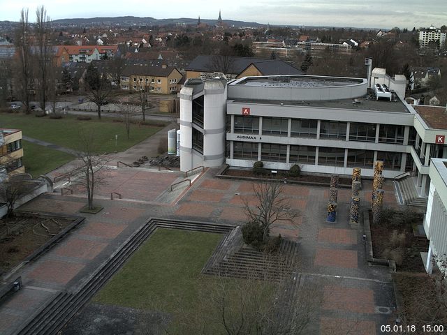 Foto der Webcam: Verwaltungsgeb&auml;ude, Innenhof mit Audimax, H&ouml;rsaal-Geb&auml;ude 1