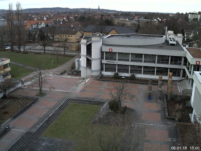 Foto der Webcam: Verwaltungsgeb&auml;ude, Innenhof mit Audimax, H&ouml;rsaal-Geb&auml;ude 1