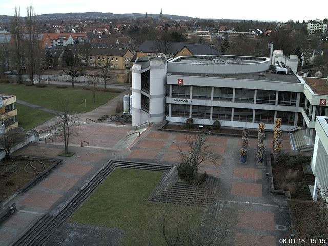 Foto der Webcam: Verwaltungsgeb&auml;ude, Innenhof mit Audimax, H&ouml;rsaal-Geb&auml;ude 1