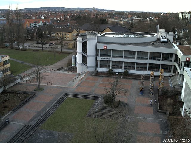 Foto der Webcam: Verwaltungsgeb&auml;ude, Innenhof mit Audimax, H&ouml;rsaal-Geb&auml;ude 1