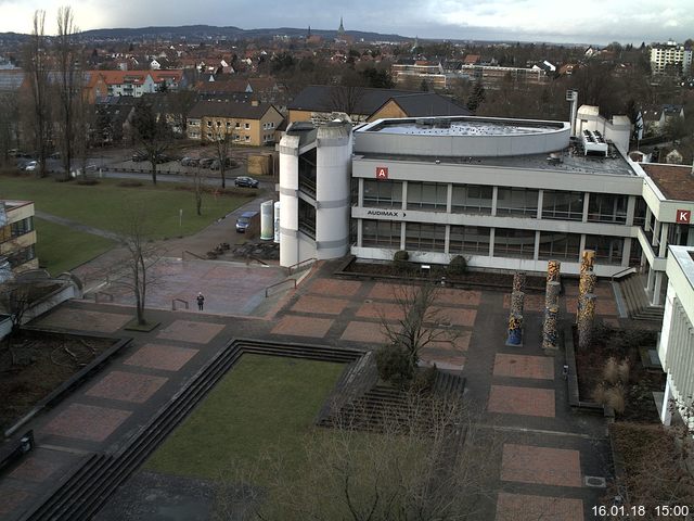 Foto der Webcam: Verwaltungsgeb&auml;ude, Innenhof mit Audimax, H&ouml;rsaal-Geb&auml;ude 1