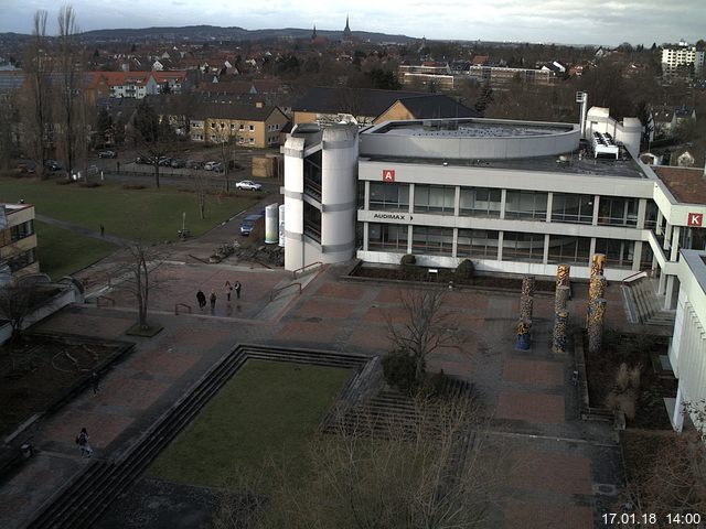 Foto der Webcam: Verwaltungsgebäude, Innenhof mit Audimax, Hörsaal-Gebäude 1