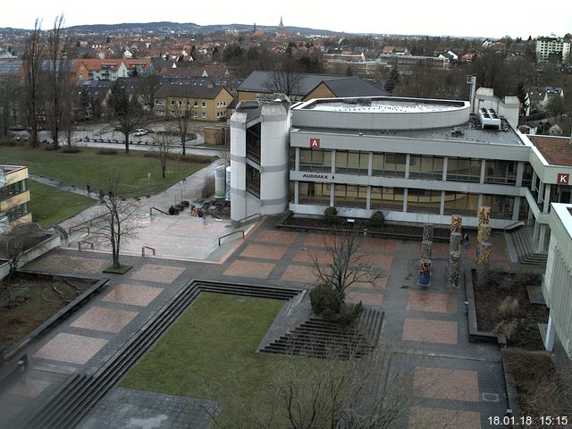 Foto der Webcam: Verwaltungsgeb&auml;ude, Innenhof mit Audimax, H&ouml;rsaal-Geb&auml;ude 1