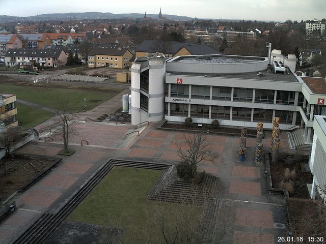 Foto der Webcam: Verwaltungsgeb&auml;ude, Innenhof mit Audimax, H&ouml;rsaal-Geb&auml;ude 1
