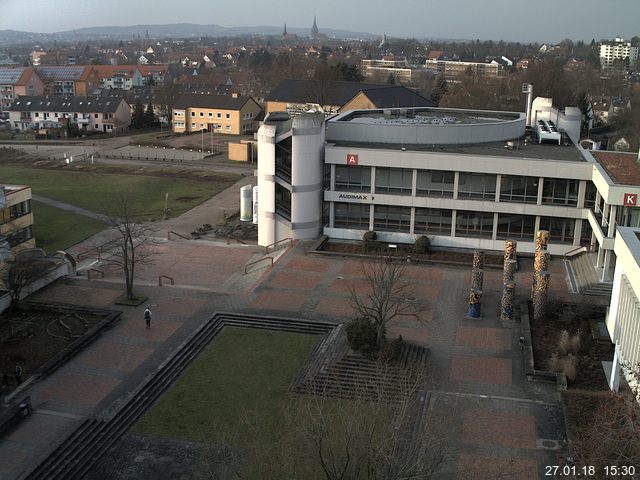 Foto der Webcam: Verwaltungsgeb&auml;ude, Innenhof mit Audimax, H&ouml;rsaal-Geb&auml;ude 1