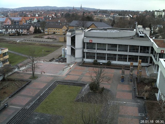 Foto der Webcam: Verwaltungsgeb&auml;ude, Innenhof mit Audimax, H&ouml;rsaal-Geb&auml;ude 1