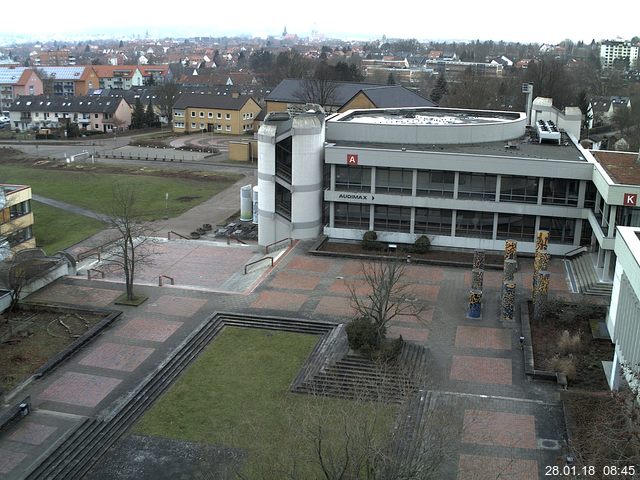 Foto der Webcam: Verwaltungsgeb&auml;ude, Innenhof mit Audimax, H&ouml;rsaal-Geb&auml;ude 1