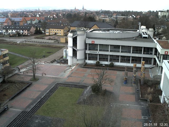 Foto der Webcam: Verwaltungsgeb&auml;ude, Innenhof mit Audimax, H&ouml;rsaal-Geb&auml;ude 1