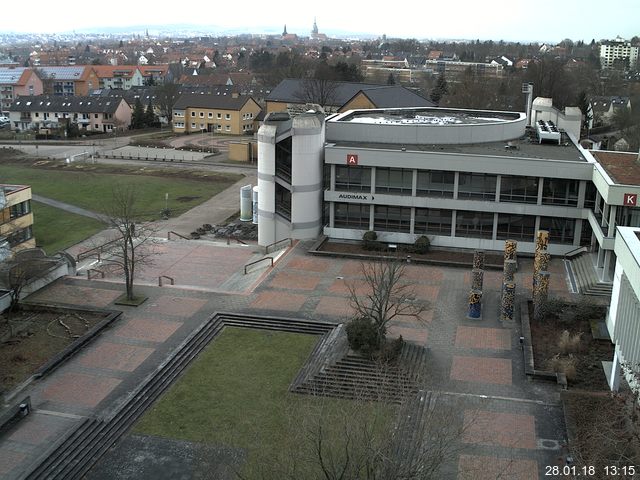 Foto der Webcam: Verwaltungsgeb&auml;ude, Innenhof mit Audimax, H&ouml;rsaal-Geb&auml;ude 1