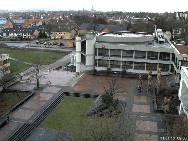 Foto der Webcam: Verwaltungsgeb&auml;ude, Innenhof mit Audimax, H&ouml;rsaal-Geb&auml;ude 1