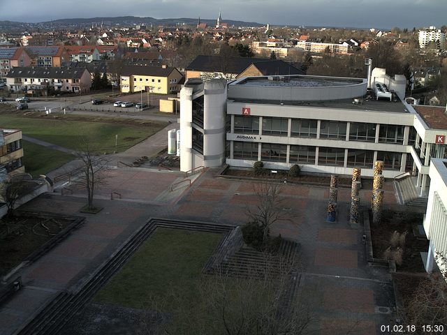 Foto der Webcam: Verwaltungsgeb&auml;ude, Innenhof mit Audimax, H&ouml;rsaal-Geb&auml;ude 1