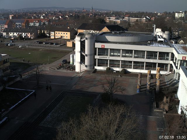 Foto der Webcam: Verwaltungsgeb&auml;ude, Innenhof mit Audimax, H&ouml;rsaal-Geb&auml;ude 1