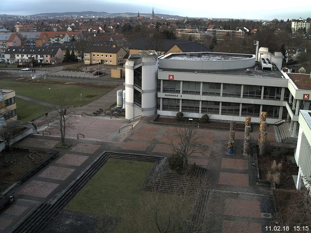 Foto der Webcam: Verwaltungsgeb&auml;ude, Innenhof mit Audimax, H&ouml;rsaal-Geb&auml;ude 1