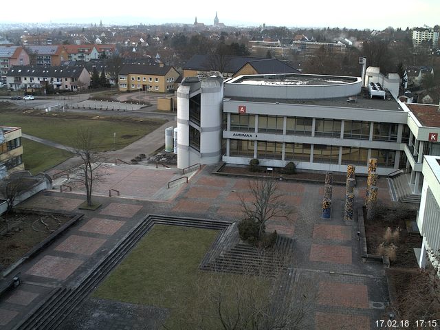 Foto der Webcam: Verwaltungsgeb&auml;ude, Innenhof mit Audimax, H&ouml;rsaal-Geb&auml;ude 1