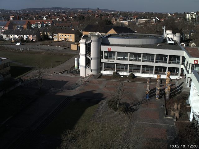Foto der Webcam: Verwaltungsgeb&auml;ude, Innenhof mit Audimax, H&ouml;rsaal-Geb&auml;ude 1