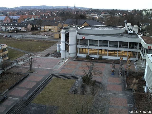 Foto der Webcam: Verwaltungsgeb&auml;ude, Innenhof mit Audimax, H&ouml;rsaal-Geb&auml;ude 1