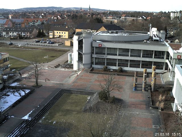 Foto der Webcam: Verwaltungsgeb&auml;ude, Innenhof mit Audimax, H&ouml;rsaal-Geb&auml;ude 1