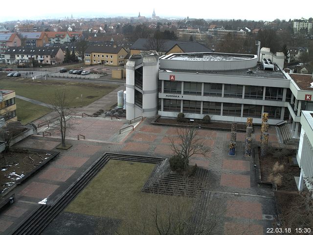 Foto der Webcam: Verwaltungsgeb&auml;ude, Innenhof mit Audimax, H&ouml;rsaal-Geb&auml;ude 1