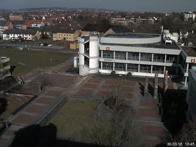 Foto der Webcam: Verwaltungsgeb&auml;ude, Innenhof mit Audimax, H&ouml;rsaal-Geb&auml;ude 1