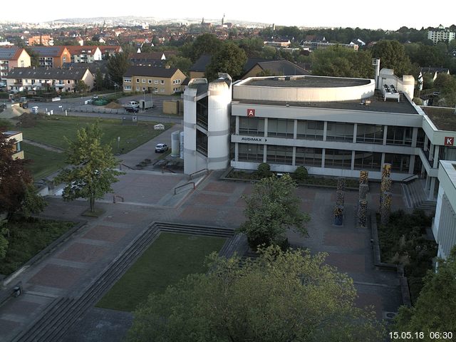Foto der Webcam: Verwaltungsgeb&auml;ude, Innenhof mit Audimax, H&ouml;rsaal-Geb&auml;ude 1
