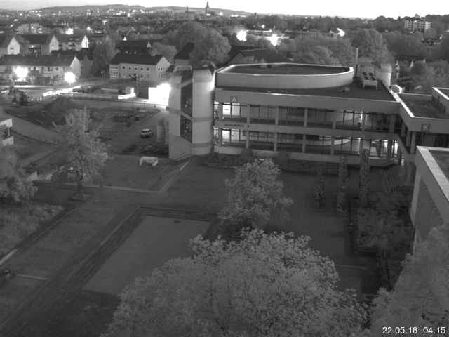 Foto der Webcam: Verwaltungsgebäude, Innenhof mit Audimax, Hörsaal-Gebäude 1