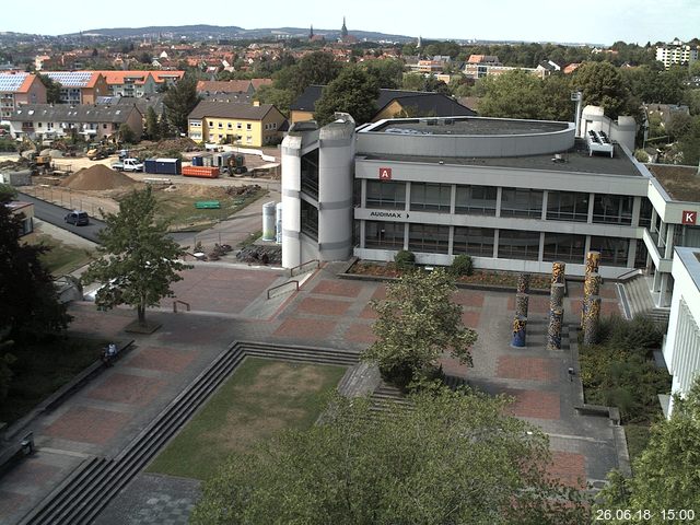 Foto der Webcam: Verwaltungsgeb&auml;ude, Innenhof mit Audimax, H&ouml;rsaal-Geb&auml;ude 1