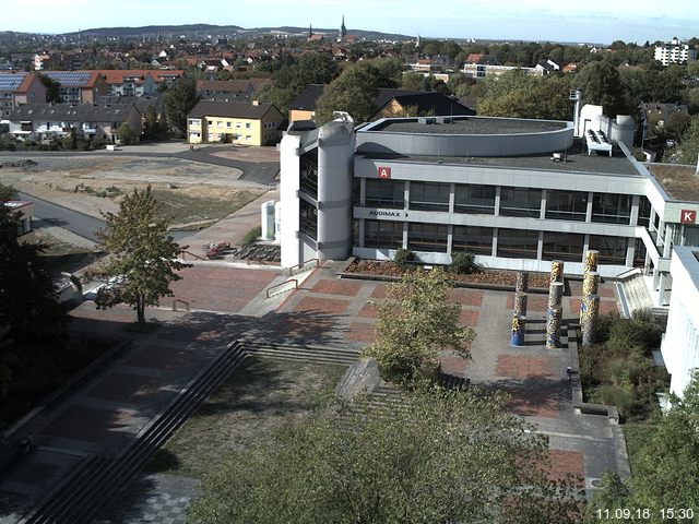 Foto der Webcam: Verwaltungsgeb&auml;ude, Innenhof mit Audimax, H&ouml;rsaal-Geb&auml;ude 1