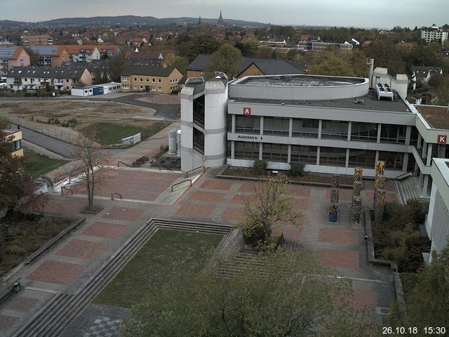 Foto der Webcam: Verwaltungsgeb&auml;ude, Innenhof mit Audimax, H&ouml;rsaal-Geb&auml;ude 1