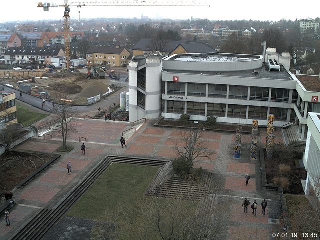 Foto der Webcam: Verwaltungsgeb&auml;ude, Innenhof mit Audimax, H&ouml;rsaal-Geb&auml;ude 1
