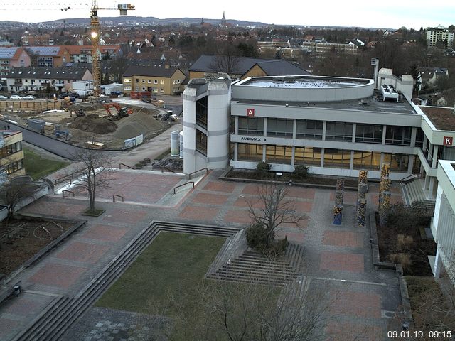 Foto der Webcam: Verwaltungsgeb&auml;ude, Innenhof mit Audimax, H&ouml;rsaal-Geb&auml;ude 1