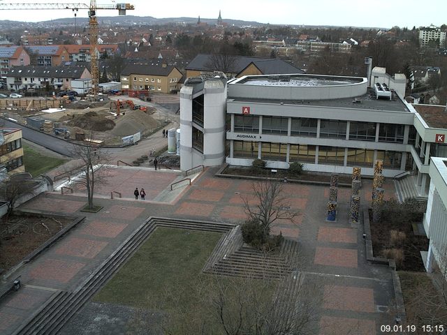 Foto der Webcam: Verwaltungsgeb&auml;ude, Innenhof mit Audimax, H&ouml;rsaal-Geb&auml;ude 1