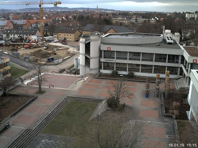 Foto der Webcam: Verwaltungsgeb&auml;ude, Innenhof mit Audimax, H&ouml;rsaal-Geb&auml;ude 1