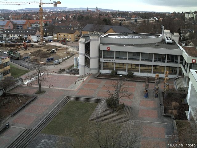 Foto der Webcam: Verwaltungsgeb&auml;ude, Innenhof mit Audimax, H&ouml;rsaal-Geb&auml;ude 1