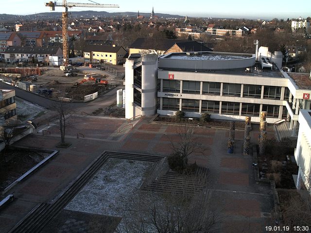Foto der Webcam: Verwaltungsgeb&auml;ude, Innenhof mit Audimax, H&ouml;rsaal-Geb&auml;ude 1