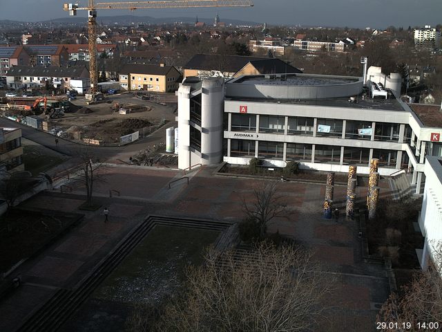 Foto der Webcam: Verwaltungsgeb&auml;ude, Innenhof mit Audimax, H&ouml;rsaal-Geb&auml;ude 1