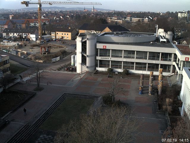 Foto der Webcam: Verwaltungsgeb&auml;ude, Innenhof mit Audimax, H&ouml;rsaal-Geb&auml;ude 1