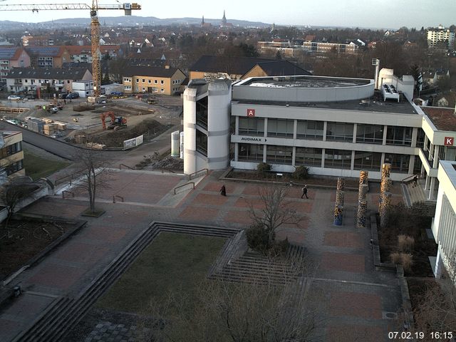 Foto der Webcam: Verwaltungsgeb&auml;ude, Innenhof mit Audimax, H&ouml;rsaal-Geb&auml;ude 1
