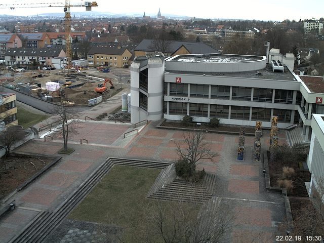 Foto der Webcam: Verwaltungsgeb&auml;ude, Innenhof mit Audimax, H&ouml;rsaal-Geb&auml;ude 1