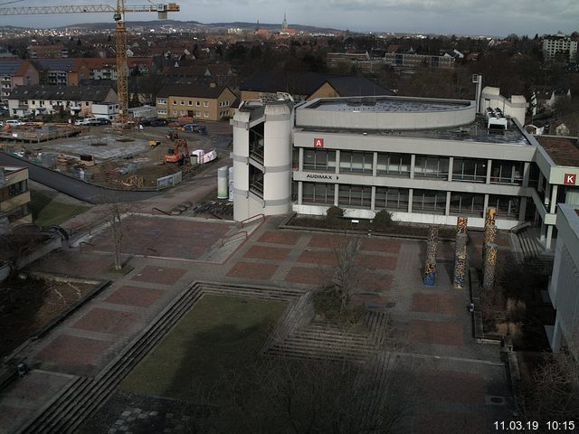 Foto der Webcam: Verwaltungsgeb&auml;ude, Innenhof mit Audimax, H&ouml;rsaal-Geb&auml;ude 1