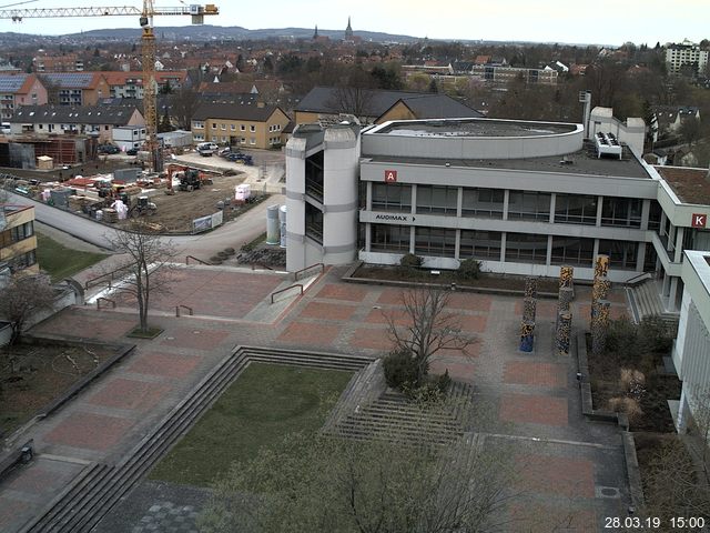 Foto der Webcam: Verwaltungsgeb&auml;ude, Innenhof mit Audimax, H&ouml;rsaal-Geb&auml;ude 1