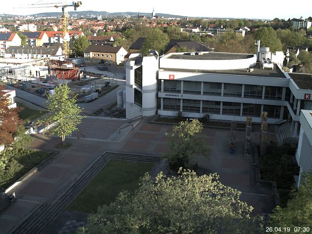 Foto der Webcam: Verwaltungsgeb&auml;ude, Innenhof mit Audimax, H&ouml;rsaal-Geb&auml;ude 1