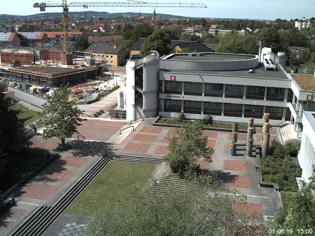 Foto der Webcam: Verwaltungsgeb&auml;ude, Innenhof mit Audimax, H&ouml;rsaal-Geb&auml;ude 1